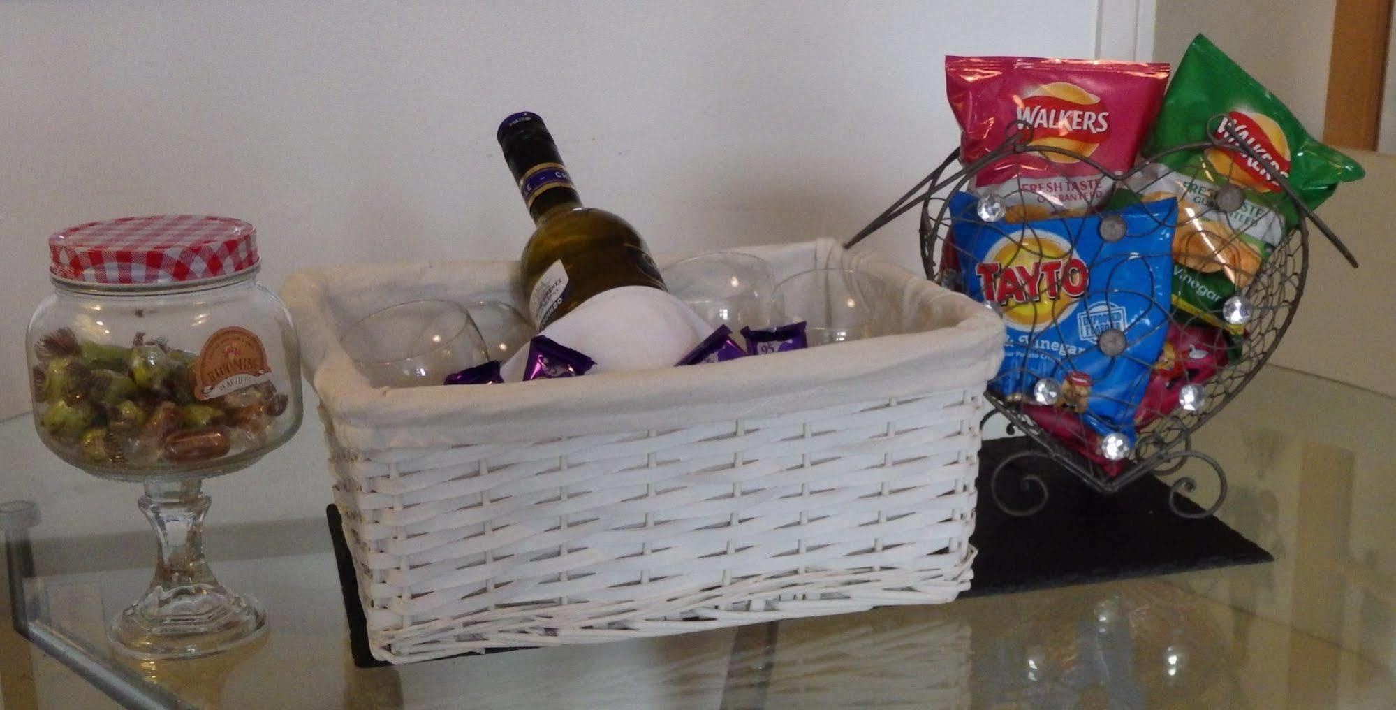 בלפסט Very Central Location- Free Parking - 2 Bedrooms מראה חיצוני תמונה